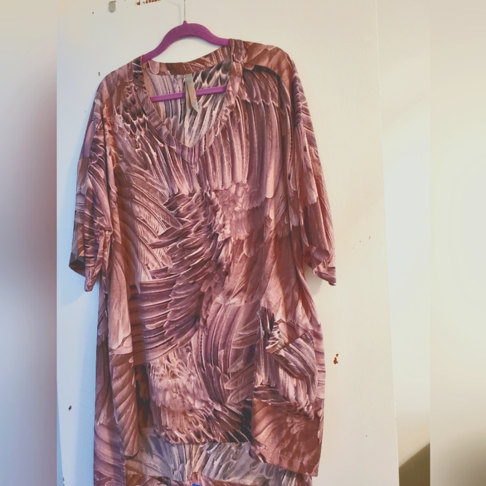 Melissa Mccarthy tunic